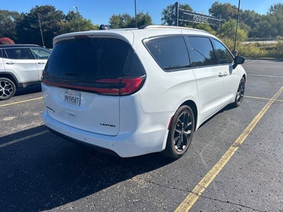 2025 Chrysler Pacifica Limited