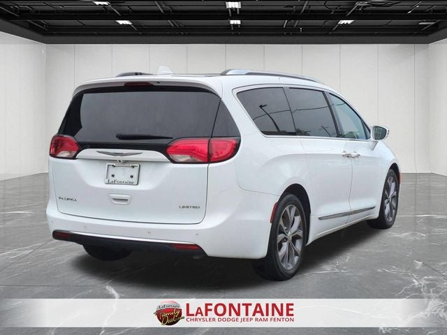 2020 Chrysler Pacifica Limited