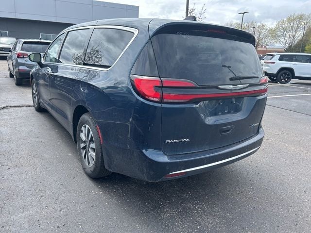 2024 Chrysler Pacifica Hybrid Select