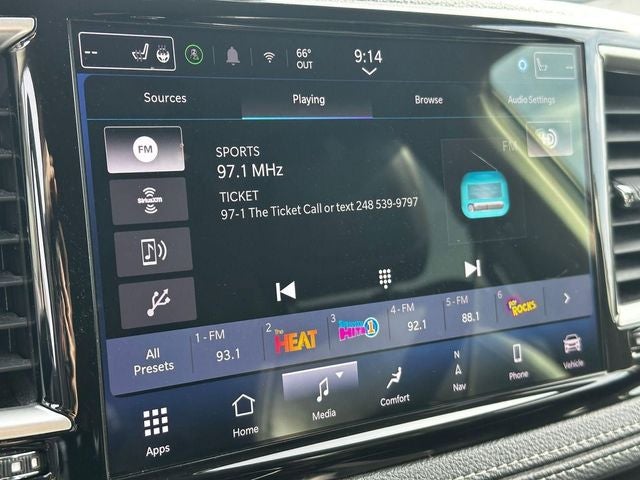 2024 Chrysler Pacifica Hybrid Select