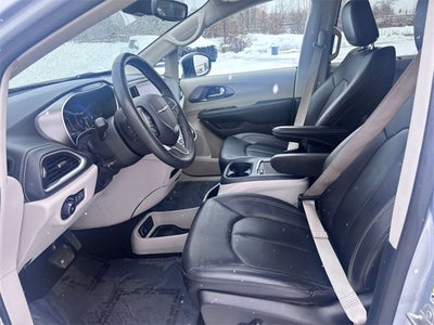 2023 Chrysler Pacifica Touring L AWD