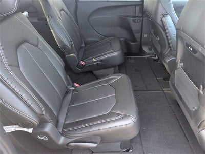 2026 Chrysler Pacifica PACIFICA SELECT AWD