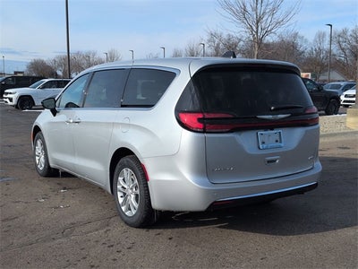 2026 Chrysler Pacifica PACIFICA SELECT AWD