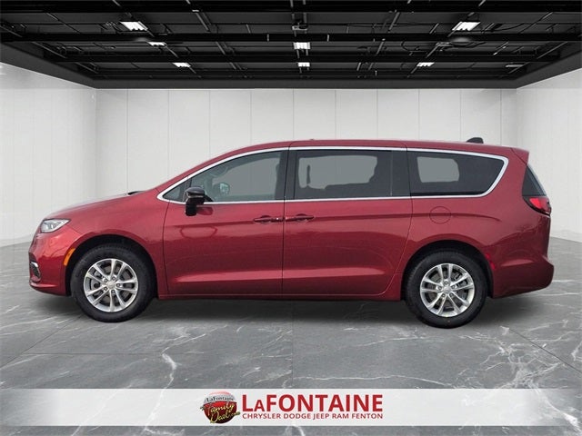 2026 Chrysler Pacifica PACIFICA SELECT AWD
