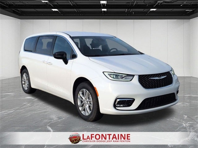 2026 Chrysler Pacifica PACIFICA SELECT AWD