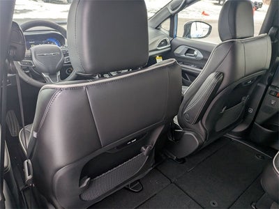 2026 Chrysler Pacifica PACIFICA LIMITED AWD