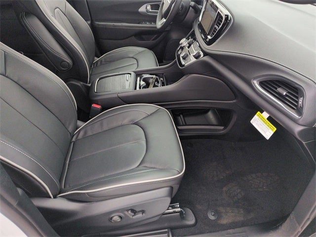 2026 Chrysler Pacifica PACIFICA LIMITED AWD