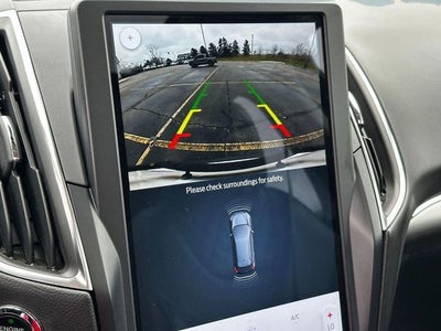 2023 Ford Edge Titanium