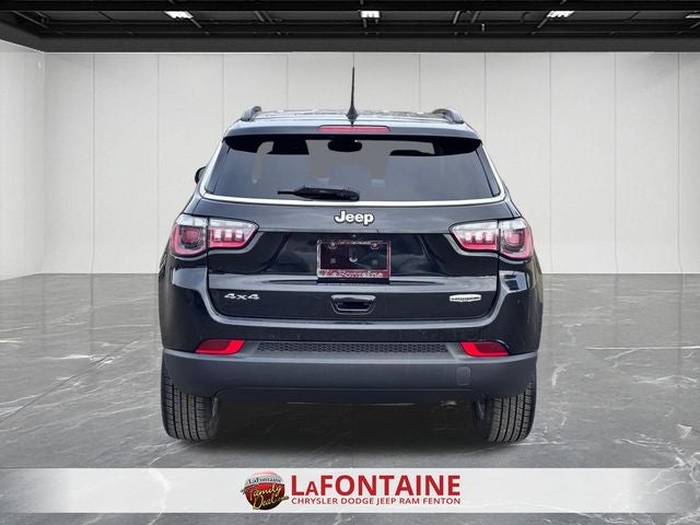 2022 Jeep Compass Latitude Lux 4x4