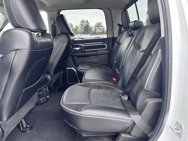 2023 RAM 3500 Laramie Crew Cab 4x4 6'4' Box