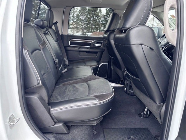 2023 RAM 3500 Laramie Crew Cab 4x4 6'4' Box