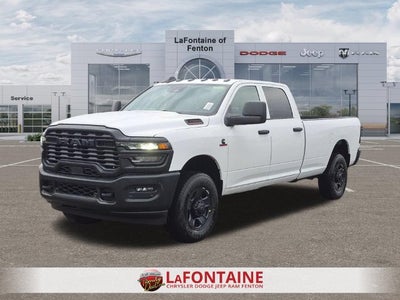 2027 RAM Ram 3500 RAM 3500 TRADESMAN CREW CAB 4X4 8' BOX
