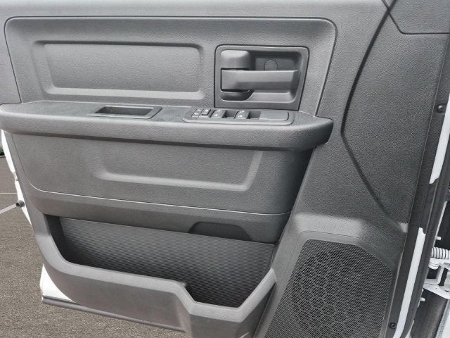 2027 RAM Ram 3500 RAM 3500 TRADESMAN CREW CAB 4X4 8' BOX