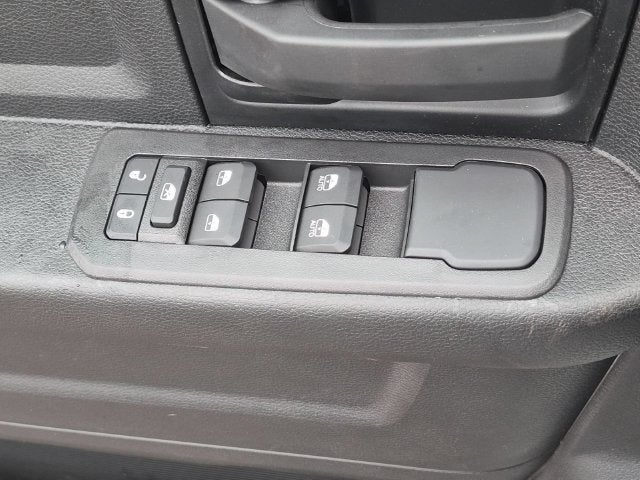 2027 RAM Ram 3500 RAM 3500 TRADESMAN CREW CAB 4X4 8' BOX