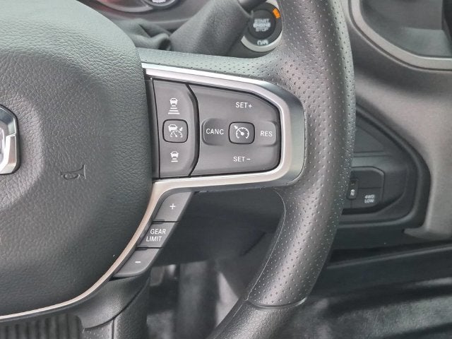 2027 RAM Ram 3500 RAM 3500 TRADESMAN CREW CAB 4X4 8' BOX