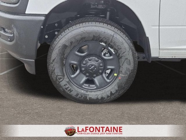 2027 RAM Ram 3500 RAM 3500 TRADESMAN CREW CAB 4X4 8' BOX