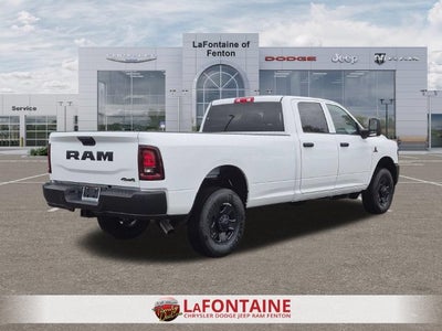 2027 RAM Ram 3500 RAM 3500 TRADESMAN CREW CAB 4X4 8' BOX