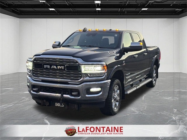 2021 RAM 3500 Limited Mega Cab 4x4 6'4' Box
