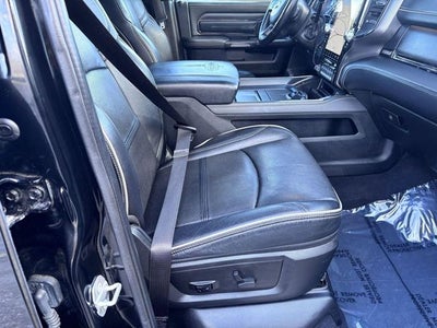 2022 RAM 3500 Limited Crew Cab 4x4 6'4' Box