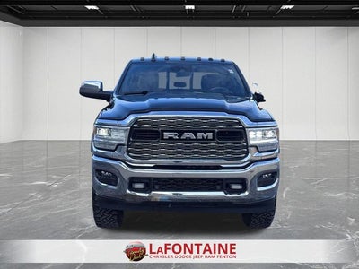 2022 RAM 3500 Limited Crew Cab 4x4 6'4' Box