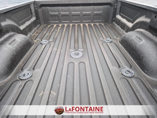 2027 RAM Ram 3500 RAM 3500 TRADESMAN CREW CAB 4X4 8' BOX