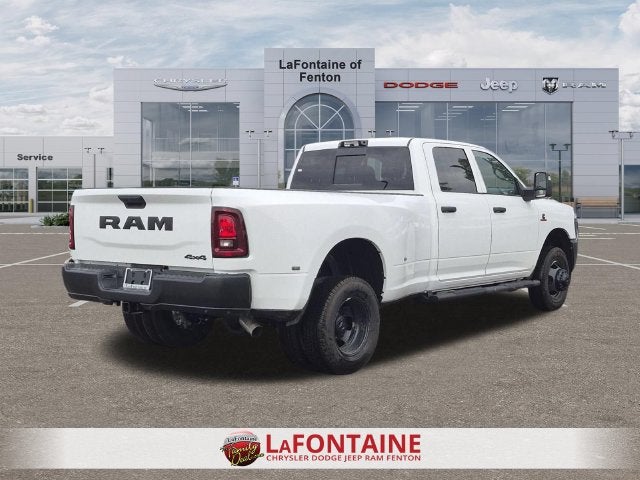 2027 RAM Ram 3500 RAM 3500 TRADESMAN CREW CAB 4X4 8' BOX
