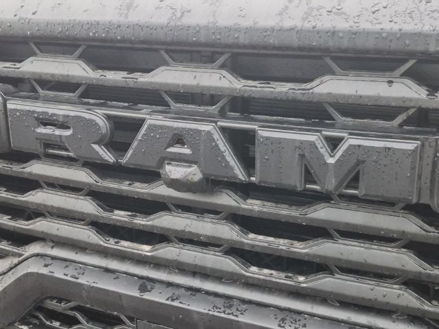 2027 RAM Ram 3500 RAM 3500 TRADESMAN CREW CAB 4X4 8' BOX