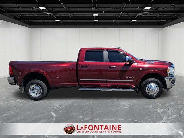 2020 RAM 3500 Laramie Crew Cab 4x4 8' Box