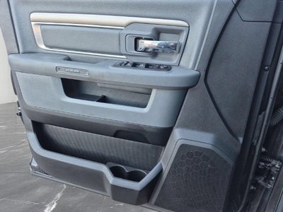 2018 RAM 1500 Big Horn Crew Cab 4x4 5'7' Box