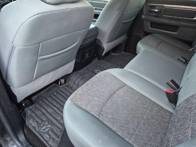 2018 RAM 1500 Big Horn Crew Cab 4x4 5'7' Box