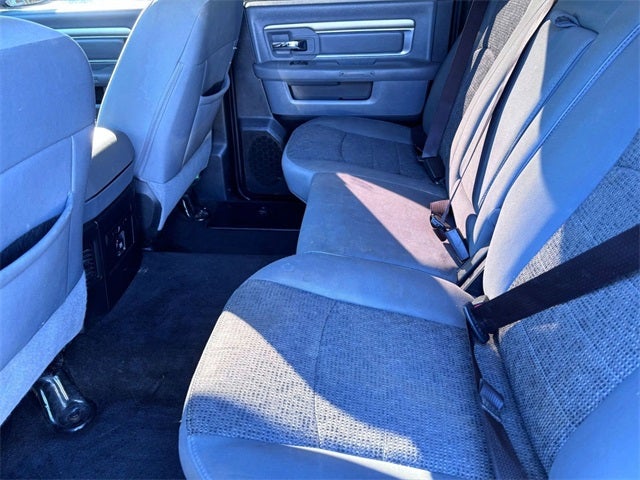 2018 RAM 1500 Big Horn Crew Cab 4x4 5'7' Box