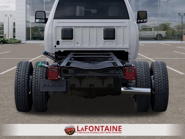 2026 RAM 5500 Chassis Tradesman/Big Horn