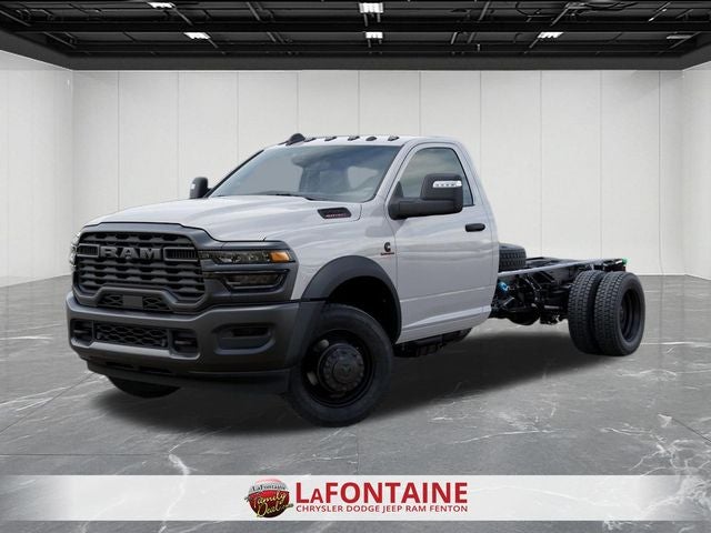 2026 RAM Ram 5500 Chassis Cab RAM 5500 TRADESMAN CHASSIS REGULAR CAB 4X4 84' CA