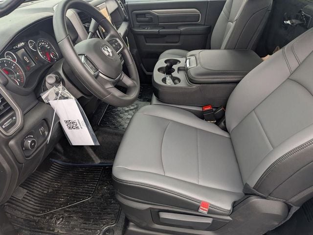 2026 RAM Ram 5500 Chassis Cab RAM 5500 TRADESMAN CHASSIS REGULAR CAB 4X4 84' CA