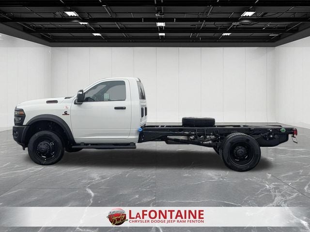 2026 RAM Ram 5500 Chassis Cab RAM 5500 TRADESMAN CHASSIS REGULAR CAB 4X4 84' CA