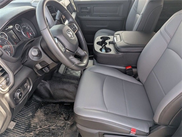 2026 RAM Ram 5500 Chassis Cab RAM 5500 TRADESMAN CHASSIS CREW CAB 4X4 84' CA