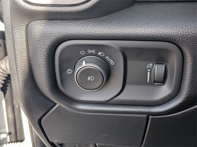 2026 RAM Ram 5500 Chassis Cab RAM 5500 TRADESMAN CHASSIS CREW CAB 4X4 84' CA