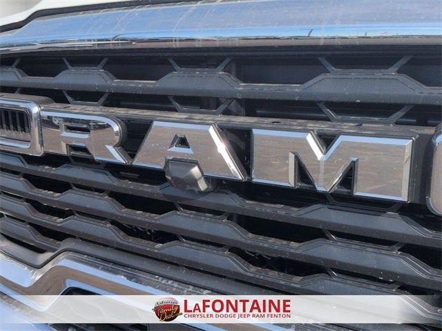 2026 RAM Ram 5500 Chassis Cab RAM 5500 TRADESMAN CHASSIS CREW CAB 4X4 84' CA