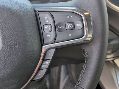 2026 RAM Ram 5500 Chassis Cab RAM 5500 BIG HORN CHASSIS CREW CAB 4X4 84' CA