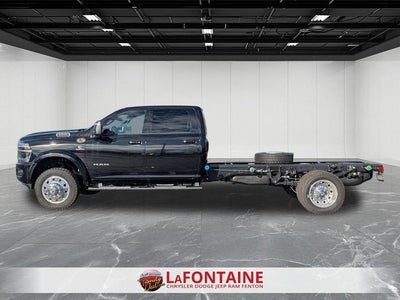 2026 RAM Ram 5500 Chassis Cab RAM 5500 BIG HORN CHASSIS CREW CAB 4X4 84' CA