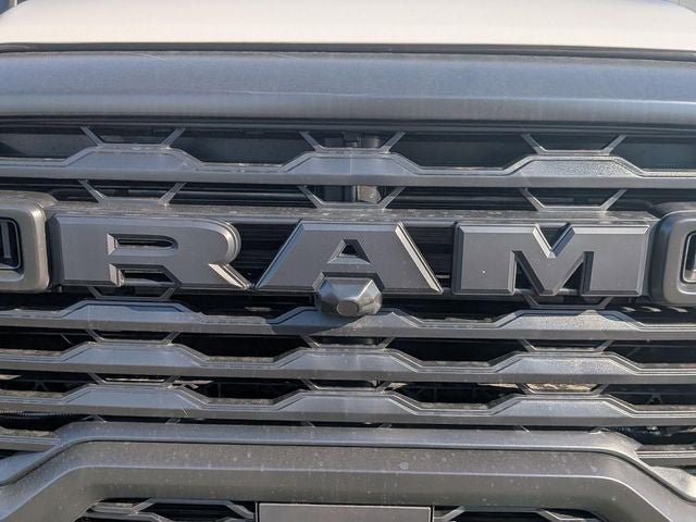 2026 RAM Ram 5500 Chassis Cab RAM 5500 TRADESMAN CHASSIS CREW CAB 4X4 84' CA