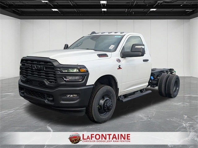 2026 RAM Ram 3500 Chassis Cab RAM 3500 TRADESMAN CHASSIS REGULAR CAB 4X4 60' CA