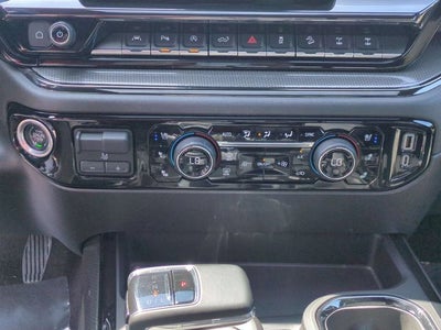 2023 Chevrolet Silverado 1500 4WD Crew Cab Short Bed ZR2