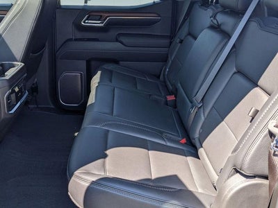 2023 GMC Sierra 1500 4WD Crew Cab Short Box Denali