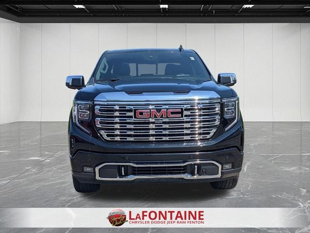 2023 GMC Sierra 1500 4WD Crew Cab Short Box Denali