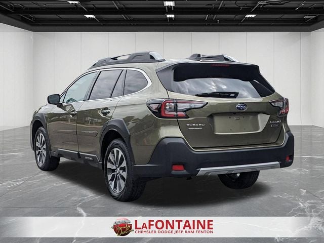 2025 Subaru Outback Touring