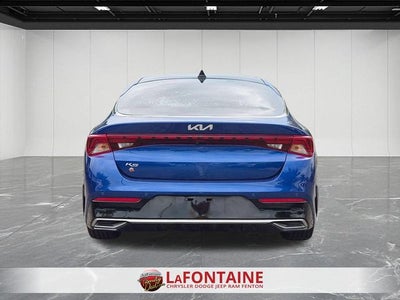 2022 Kia K5 EX