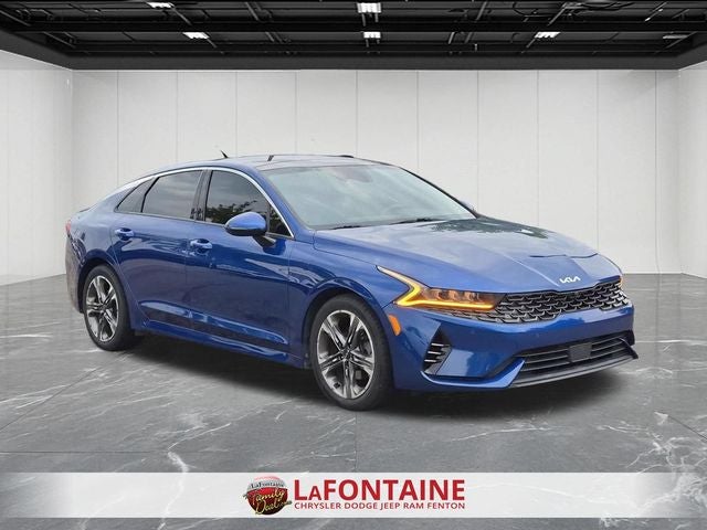 2022 Kia K5 EX