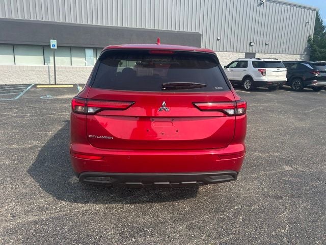 2024 Mitsubishi Outlander ES 2.5 S-AWC