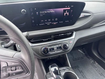 2025 Buick Envista Preferred FWD